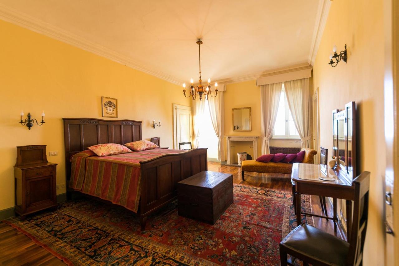 Castello Degli Angeli Hotell Carobbio degli Angeli Eksteriør bilde