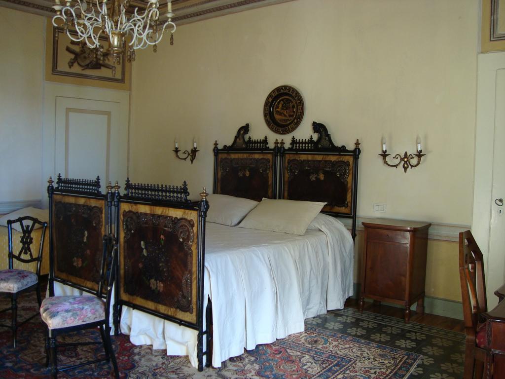 Castello Degli Angeli Hotell Carobbio degli Angeli Rom bilde
